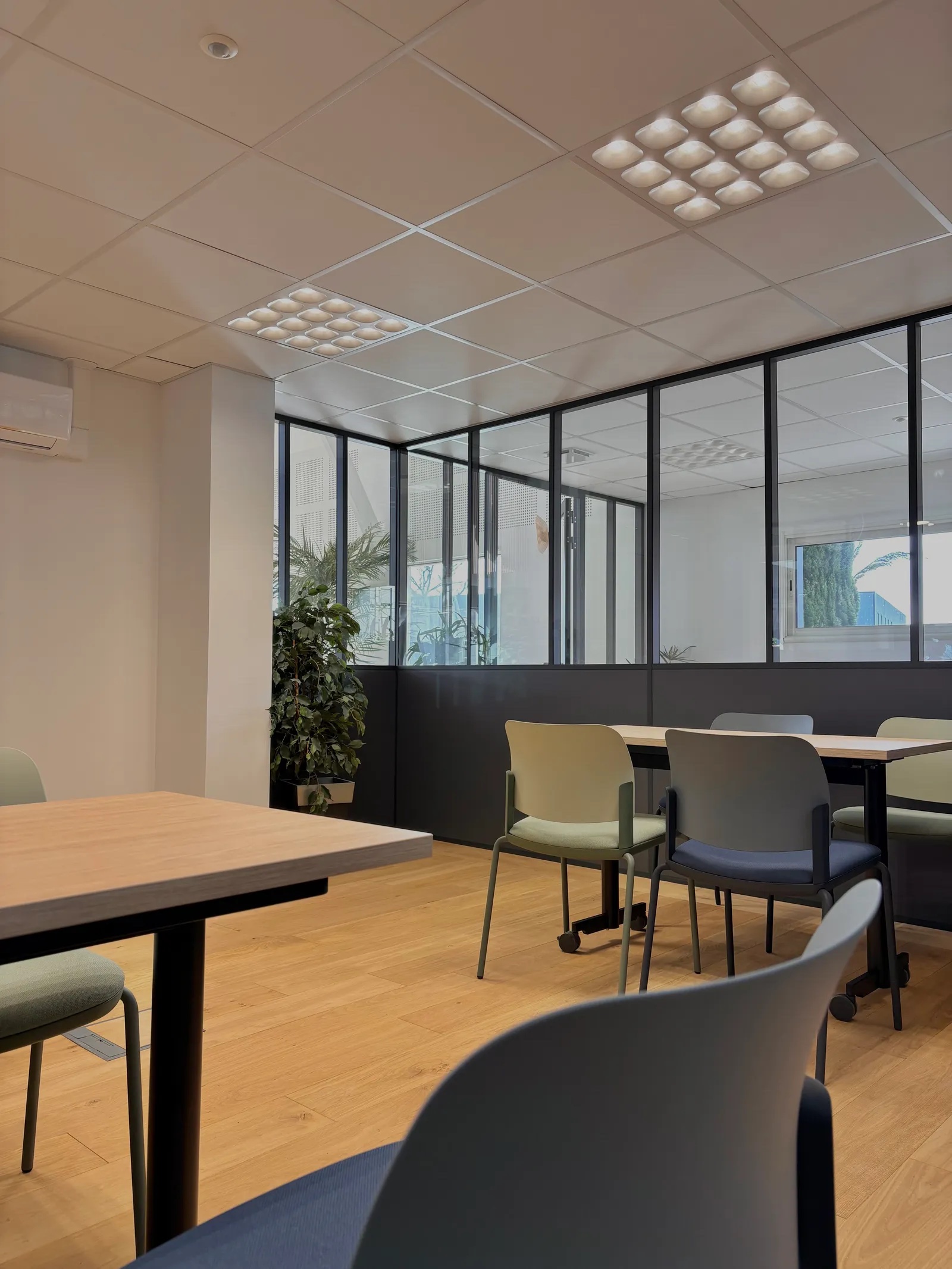 Salle lumineuse et modulable Ô6Bis